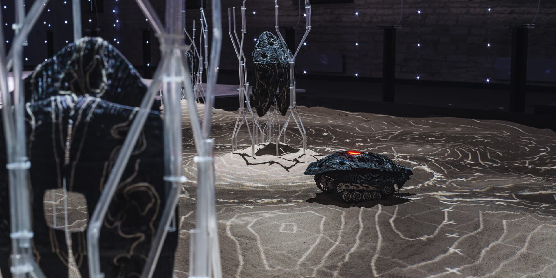 <b>Robotic Habitats</b>